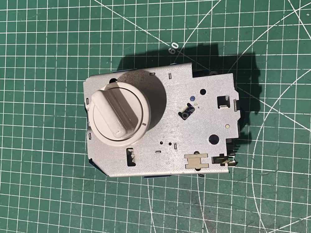 Frigidaire AP2106953 407457 131462300 PS417885 Dryer Timer