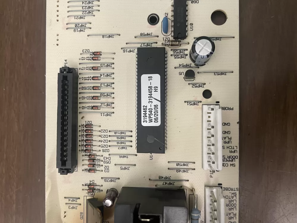 Whirlpool Maytag W10438752 8302305 Range Oven Control Board AZ96548 | KMV551