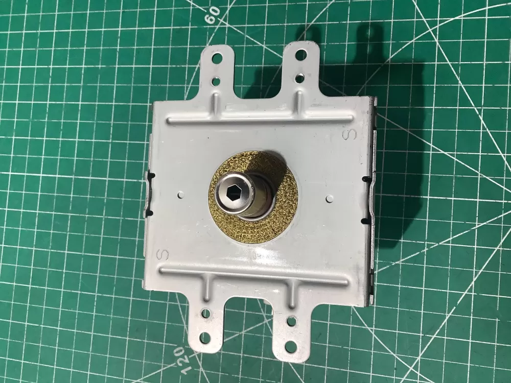 Electrolux 2M303H Microwave Magnetron AZ189623 | SL177