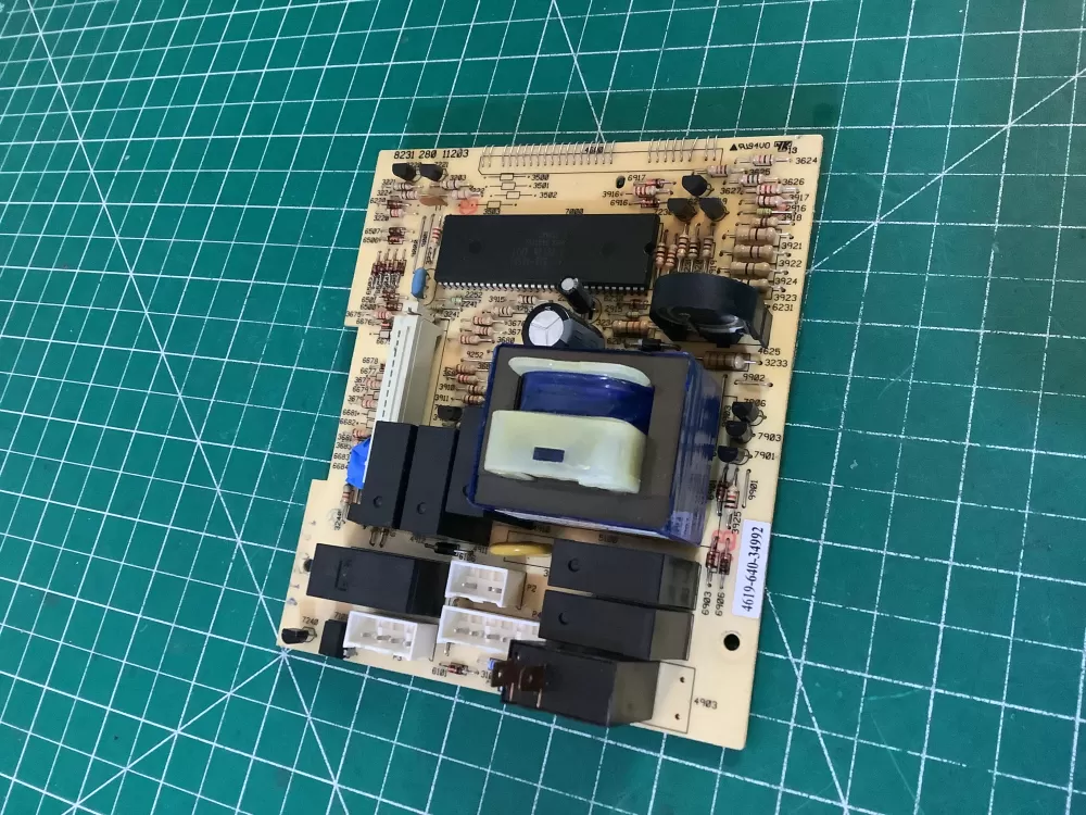 Whirlpool 4619-640-34992 Microwave Control Board