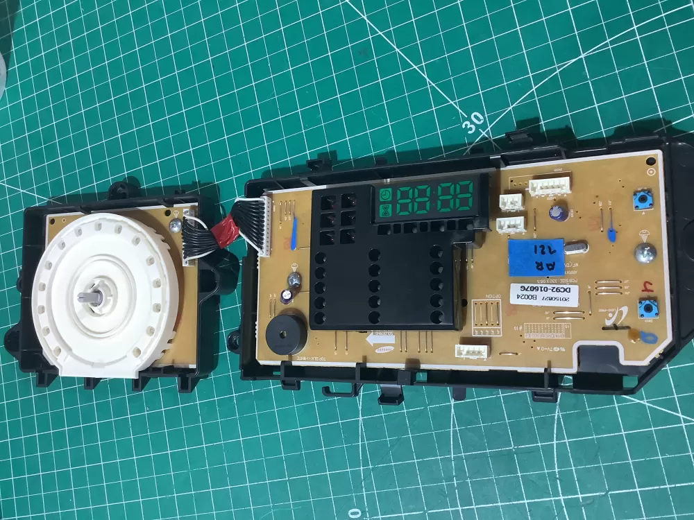 Samsung AP5916790 DC92-01607G PS9605959 Dryer Control AZ193946 | AR121