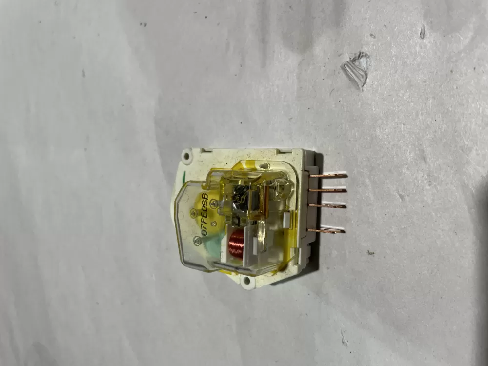 Frigidaire  Kenmore AP2111929 12762 215846602 00624728 00626234 00628510 00628518 0628510 08000559 08006054 08006992 08016919 08950148 215267800 215846605 215846606 240371001 241621501 3001671 3001701 3015909 3203657 4013391050 5300187484 5300628518 5301090474 5303203657 5303211155 5303211680 5303270622 5303275811 5303321133 5303321915 5304457327 5308006054 5308006992 624728 626234 628510 628518 8000559 8006054 8016919 8950148 C000062797 C62797 D007004112 DG187005 F000111695 G000187484 G172706 G174820 G186580 G187005 G187484 M1090167 M1090474 N8000559 R000900241 R000900764 R900241 PS423801 Refrigerator Defrost Timer