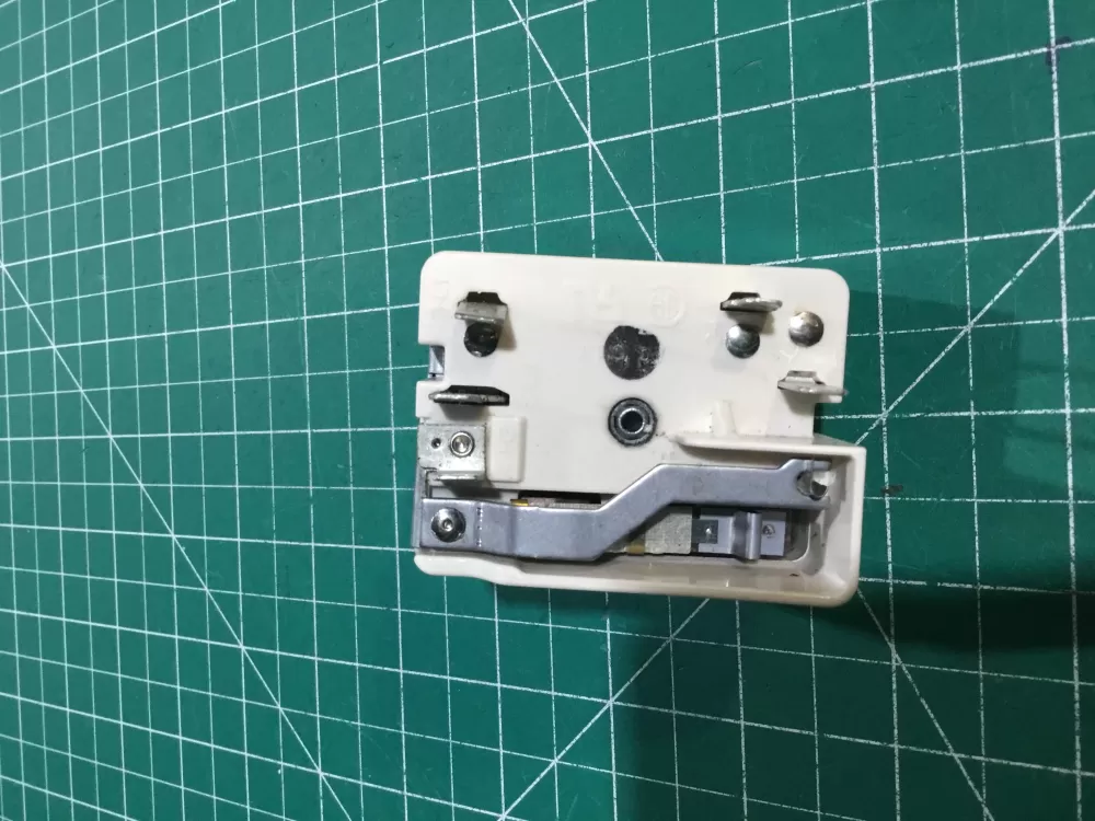 GE Hotpoint Wb24t10029 Range Switch Infinite AZ157846 | SL119