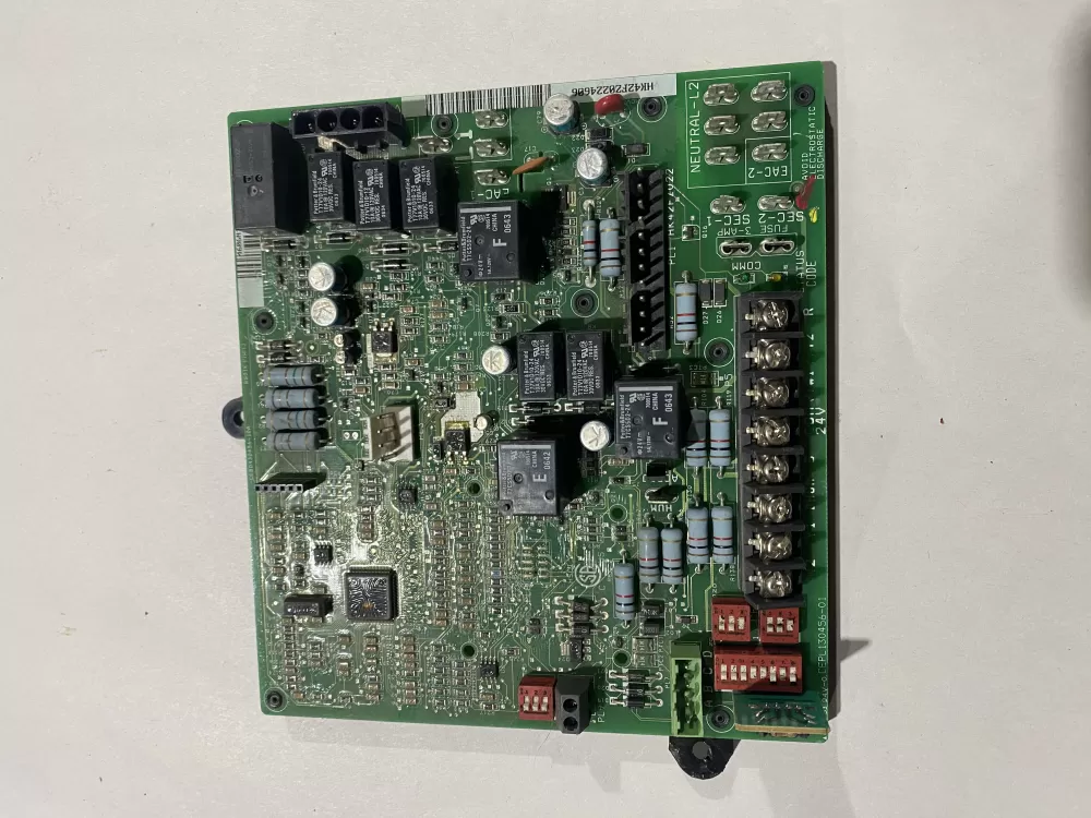Carrier CEPL130456-01  HK42FZ022 Furnace Control Circuit Board