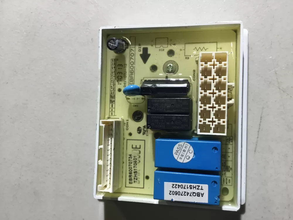 Kenmore  LG EBR60070734 Refrigerator Control Board