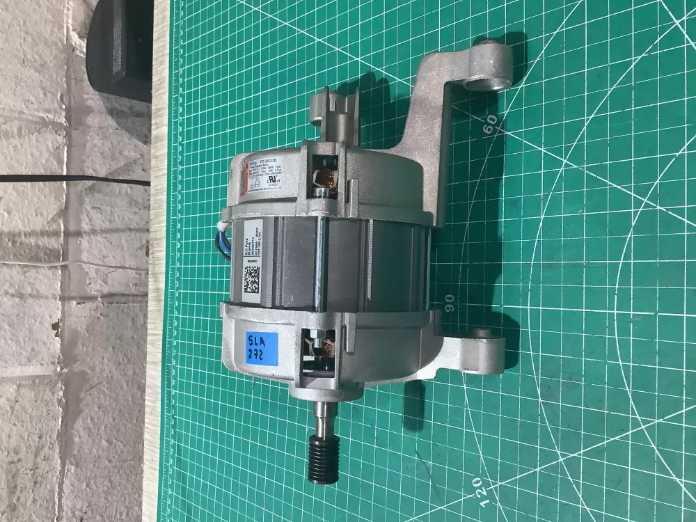 Electrolux YXT-380-2-30L Washer Drive Motor AZ191669 | SL272