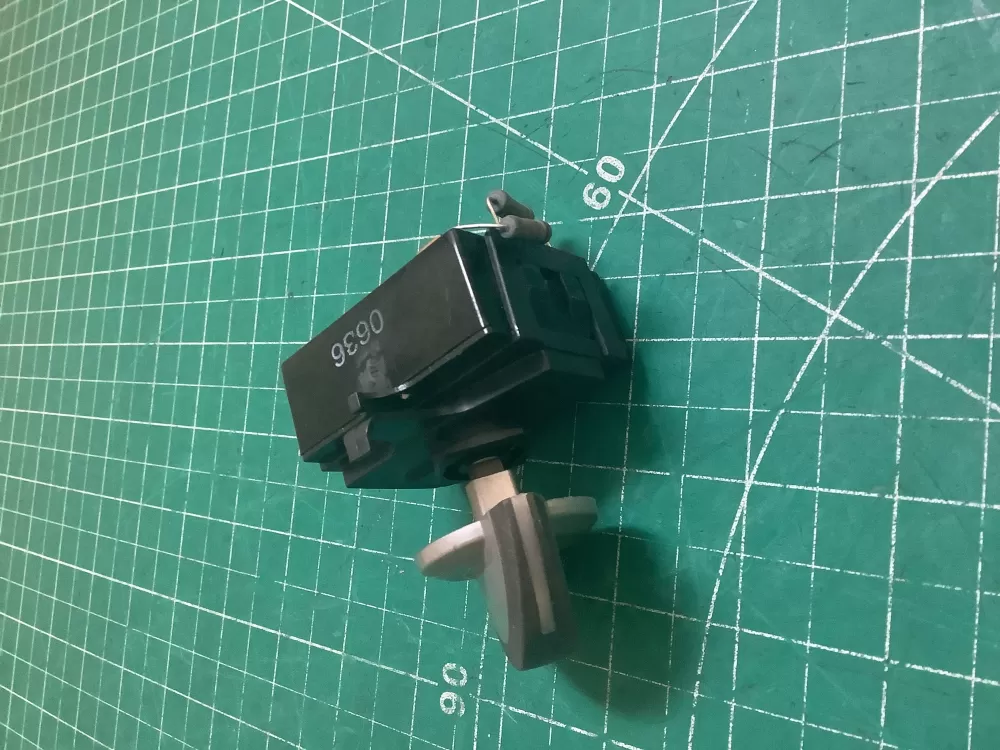 Maytag Whirlpool 8578352 Dryer Temperature Switch AZ221407 | SLA47