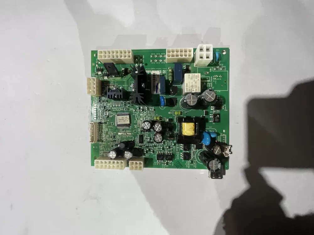 Frigidaire 242115346 Refrigerator Control Board