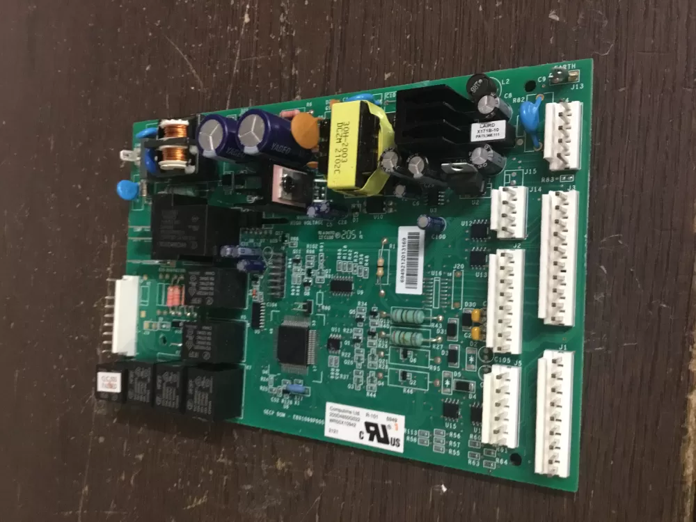 GE 200D2260G008 PD00074367 AP7188100 Refrigerator Control Board AZ19429 | NR174