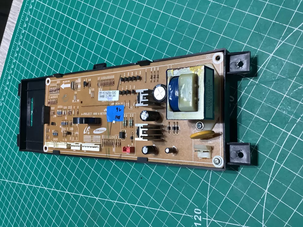 20071006 250 Speedaire Air Control Board AZ186891 | AV16