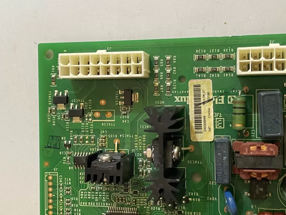 242008946 Frigidaire Refrigerator Board - Control