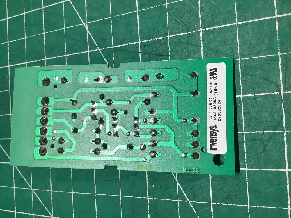Frigidaire 100 01229 02  Control Board AZ147113 | AR2476