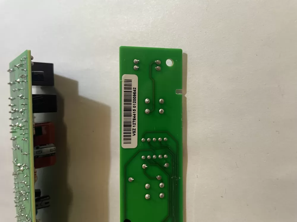 Whirlpool Maytag W10503278 Refrigerator Control Board AZ166871 | KM453