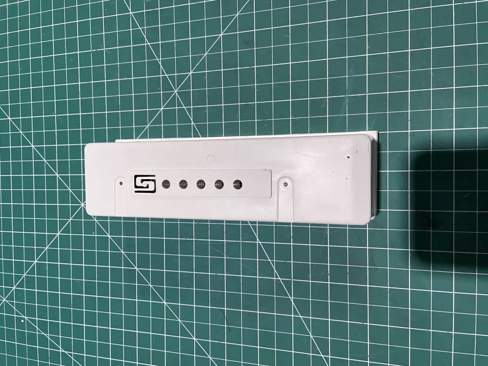 Magic Chef 502301010084 Refrigerator Control Board AZ132567 | KM1709