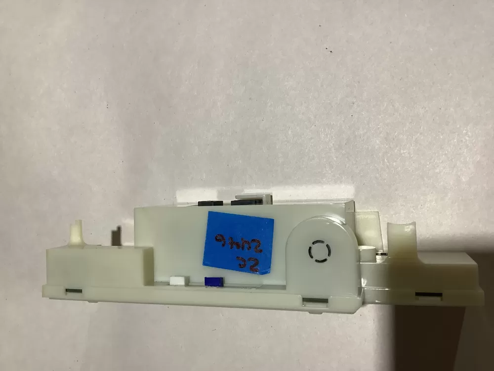 Frigidaire 2416091 Refrigerator Control Board AZ145998 | ZC2446
