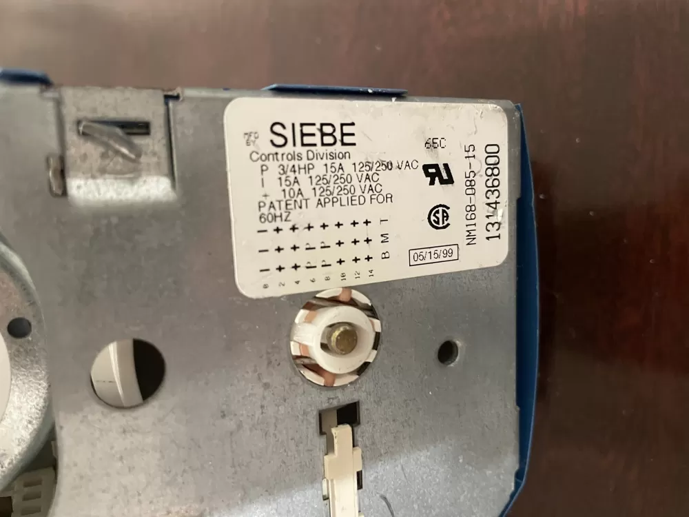 Frigidaire Westinghouse AP2106876 407395 131436800 Washer Timer AZ48971 | KM1098