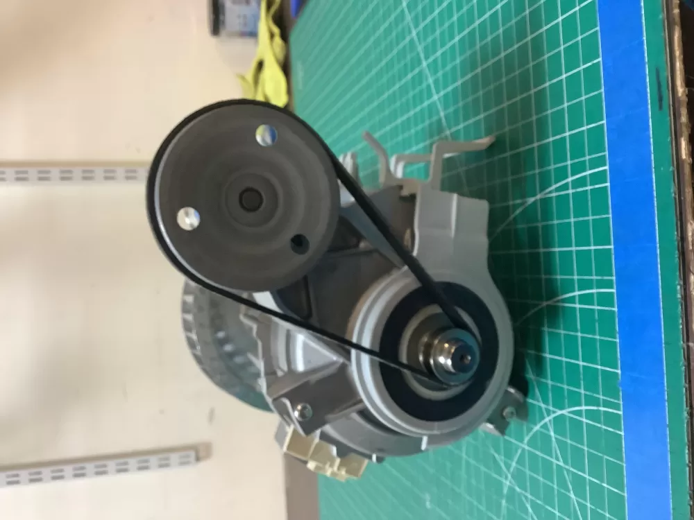 Miele MPT 02-51/6 Motor Assembly 204616 AZ224163 | SLA48