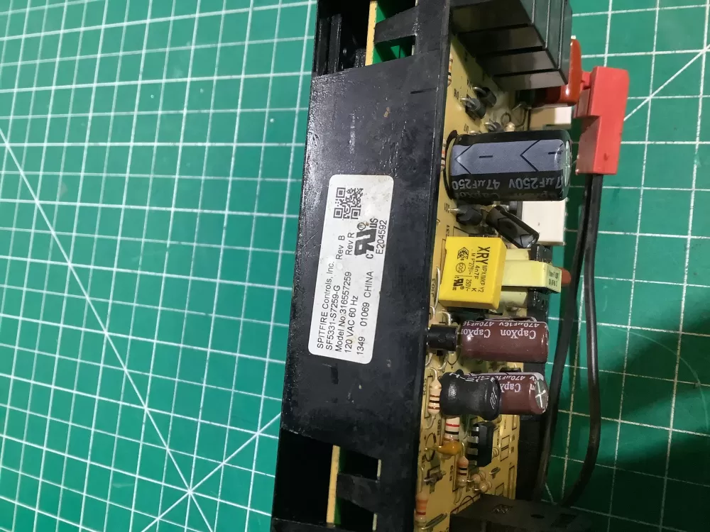 Frigidaire 316557259 Range Oven Control Board  AZ148672 | NR2488
