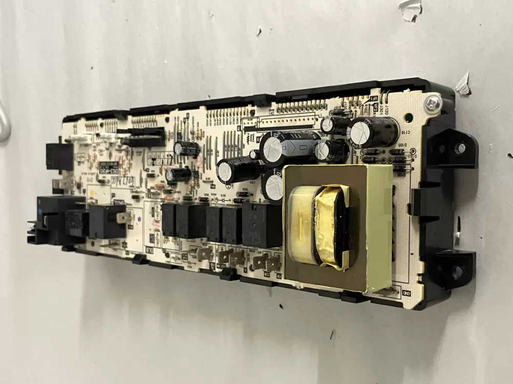 GE  164D6476G067  WB27K10320 Range Control Board Clock