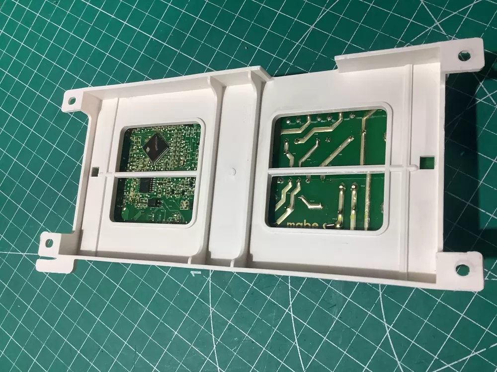 GE  Hotpoint WCC101K  234D2417G001R001 Washer Control Board