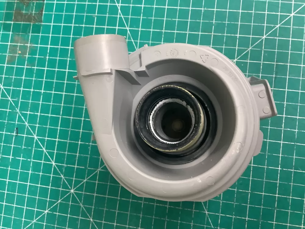 9001533545 Bosch Dishwasher Pump