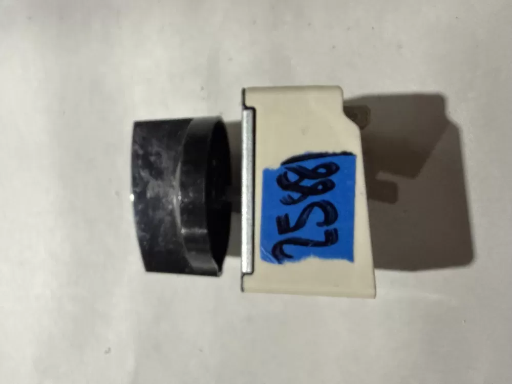 GE Hotpoint Wb24t10029 Range Switch Infinite AZ225433 | KM2588