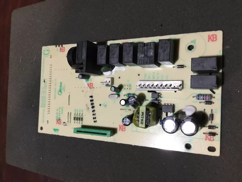 Magic Chef E173873  EMLAUXX-21-K-CKD Microwave Display Board