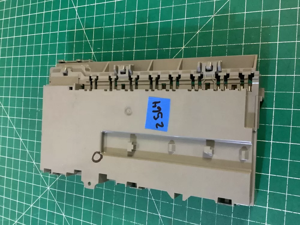 KitchenAid W11044129 Dishwasher Control Board . AZ209913 | NR2564