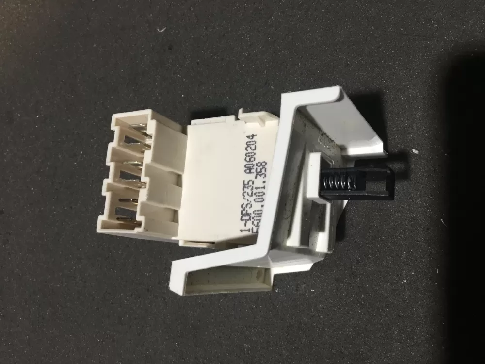 Bosch 00165886  165886 ON/OFF SWITCH