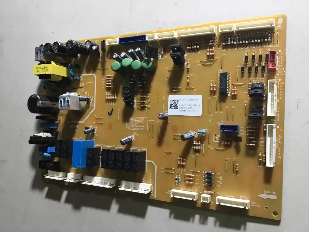 Kenmore 40301-0128400-01  2111120875 Refrigerator Control Board