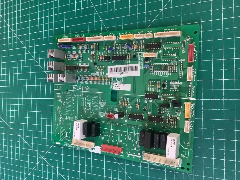 Samsung DA92 00355B Refrigerator Control Board AZ211876 | NR1782