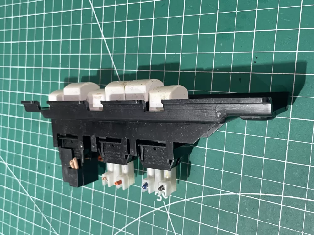 Hoover F5808 GRS Steam Vac Power Switch Onoff Button AZ195563 | Wm589