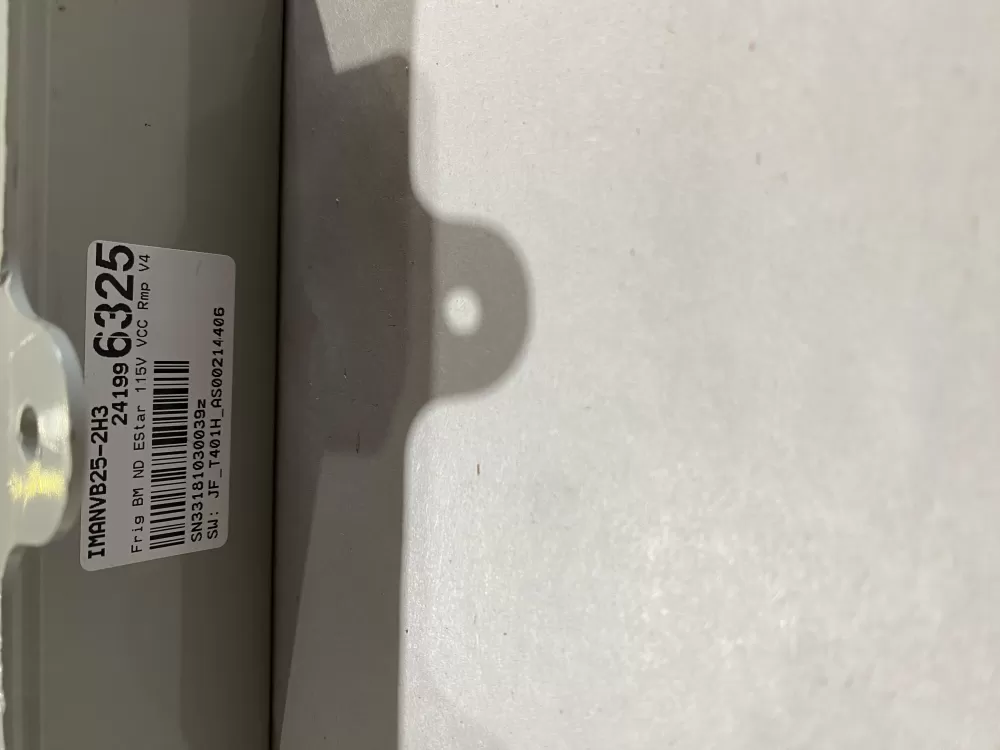 Frigidaire 241996325 Refrigerator Crosley Control Board AZ111406 | BKV654