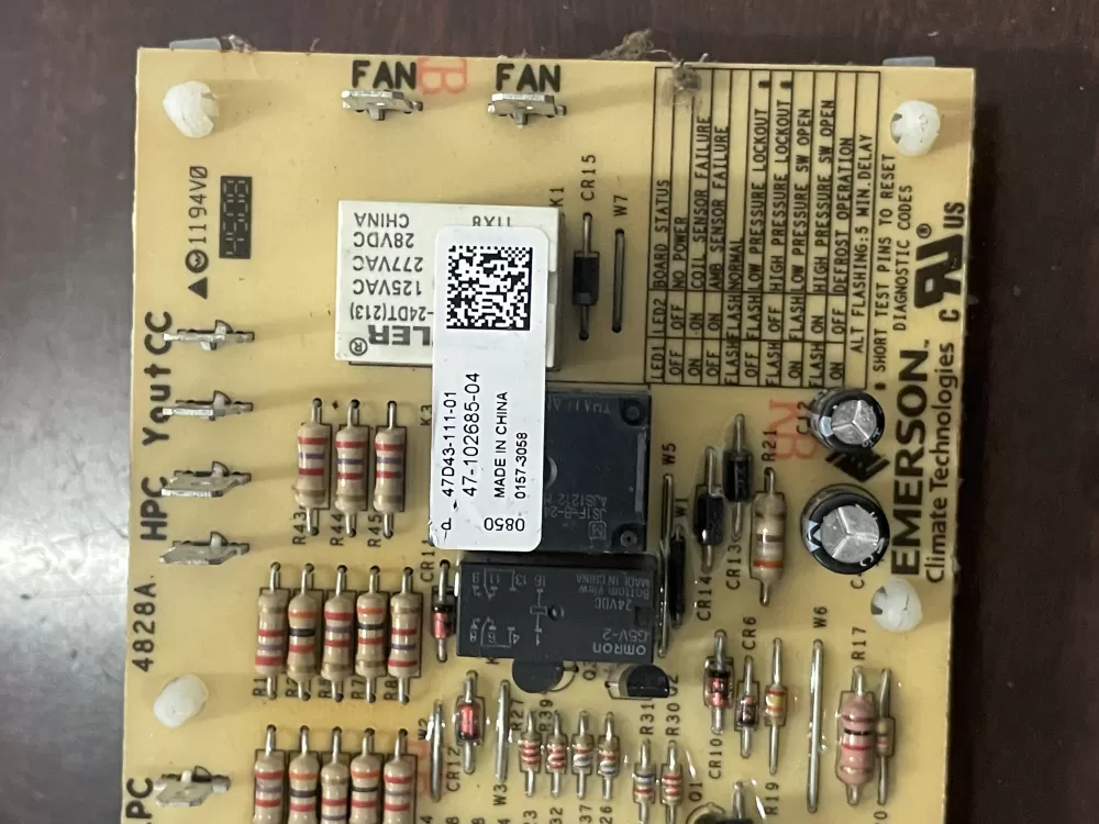 Control 47-102685-05 47-102685-04 47-102685-86 47D43-111-01 AZ32726 | KM52