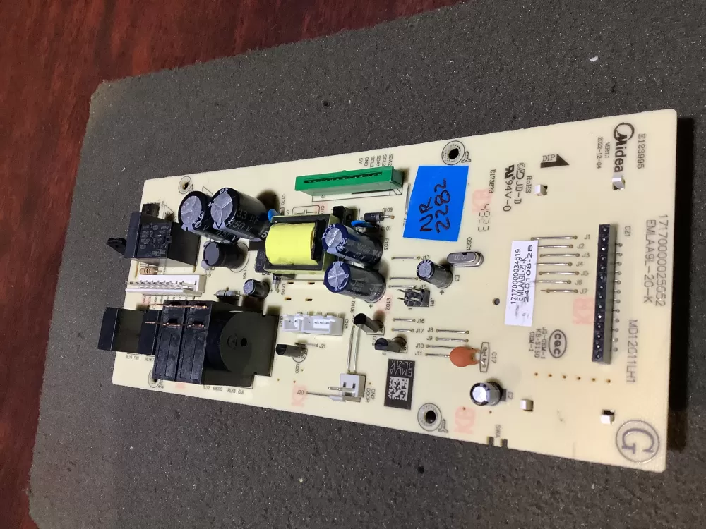Frigidaire MD12011LH1 Microwave Control Board  AZ126018 | NR2282