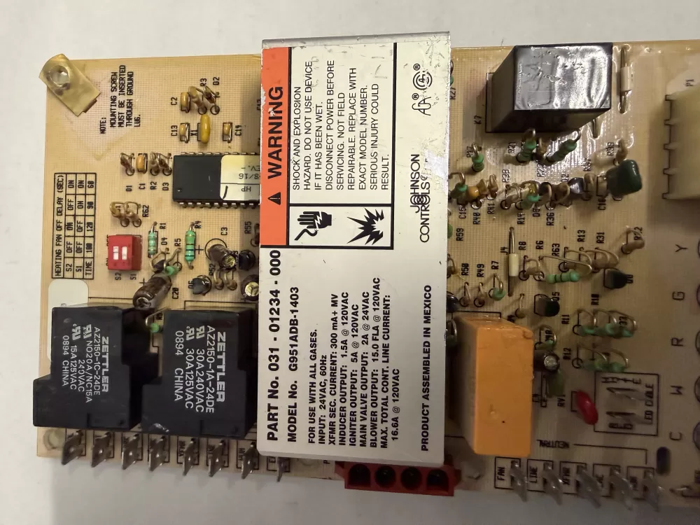 LUXAIRE FURNACE CONTROL BOARD AZ216676 | KM2643