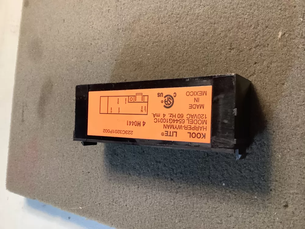 GE 223C3201P002  6544G1001B Range Spark Module