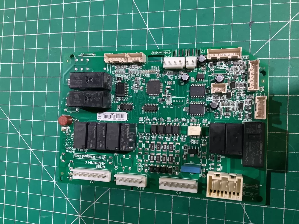 Whirlpool  Maytag  KitchenAid  Kenmore W10811364 W10843055 PS11730991 Refrigerator Control Board