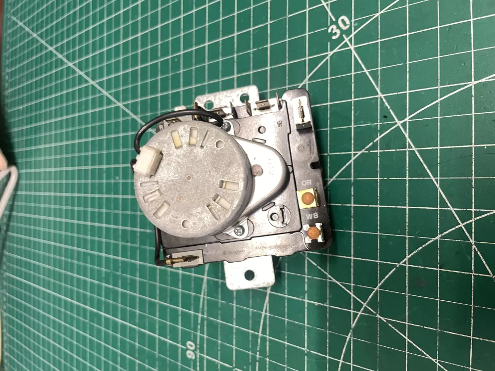 Whirlpool 3976569A 3976569 WP3976569 AP6009020 3393934 548368 PS11742162 Dryer Timer