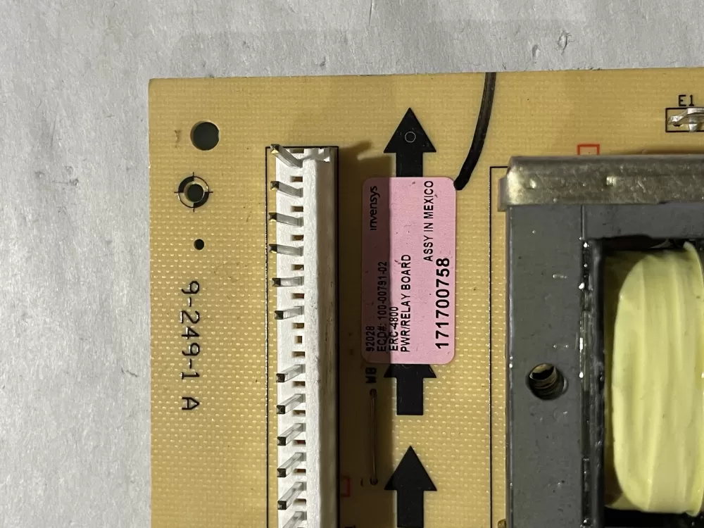 Dacor oven relay board 171700758 AZ202077 | KM2624