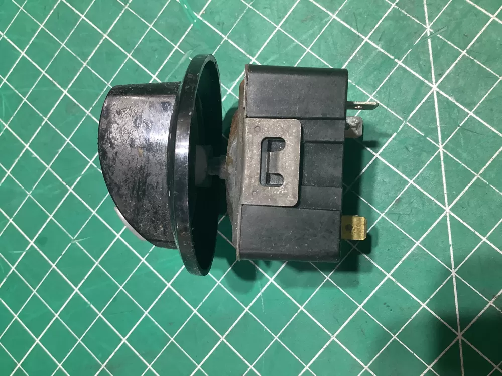 Electrolux AP6284789 316095500 Range Burner Switch AZ163301 | SL71