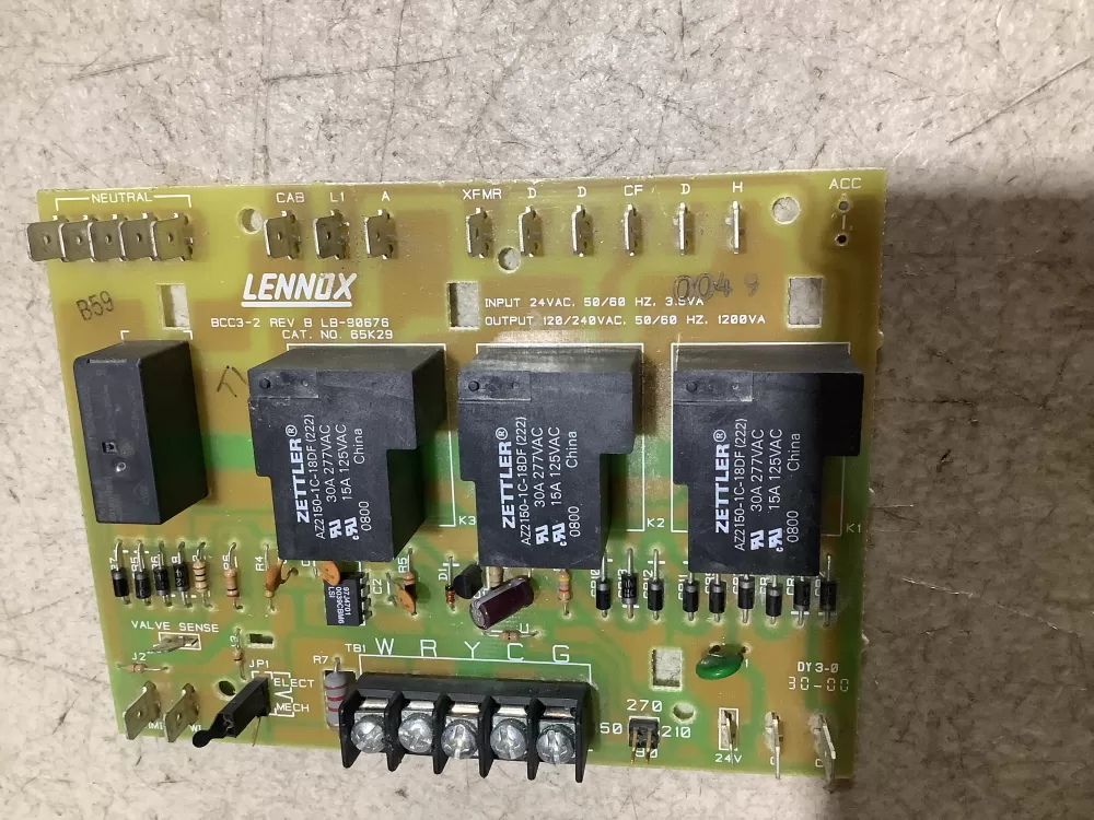 Lennox 091128474 BCC3-2 65K29 LB-90676 Furnace Control Board Circuit