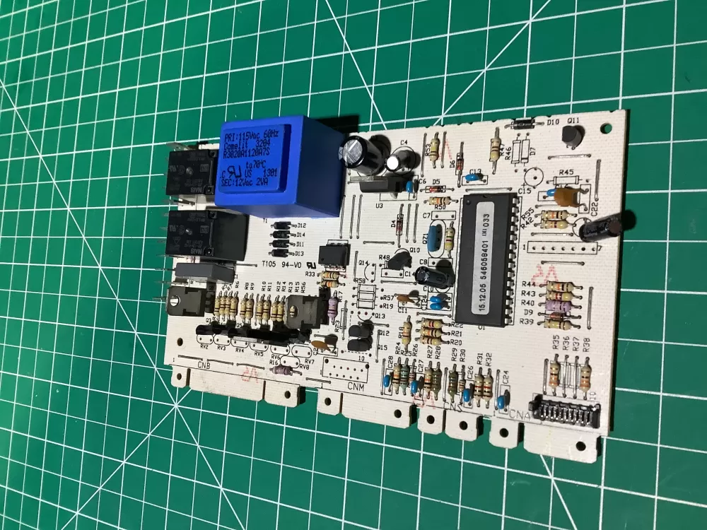 Whirlpool R3020A1120A7S  546047501  Range Control Board