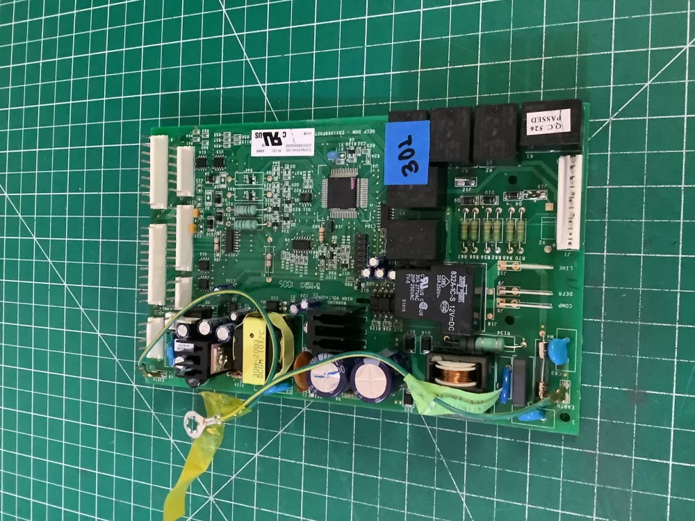 GE 225D4205G002 EBX1069P007 Refrigerator Control Board AZ194823 | NR301