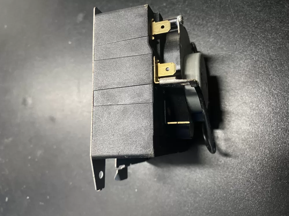 Hotpoint General Electric WE4M364 WE4M533 PS8690648 Dryer Timer AZ21844 | BK1052