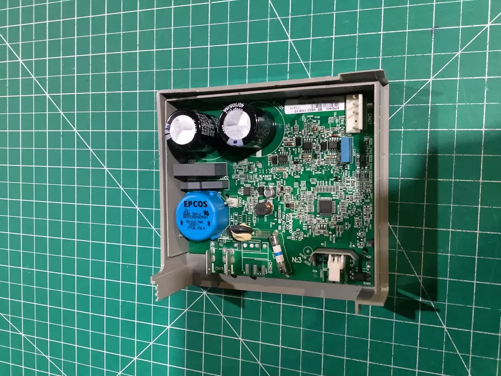 Whirlpool  Maytag  KitchenAid  Kenmore W10710090 W11087200 PS12070625 Refrigerator Control Board Inverter
