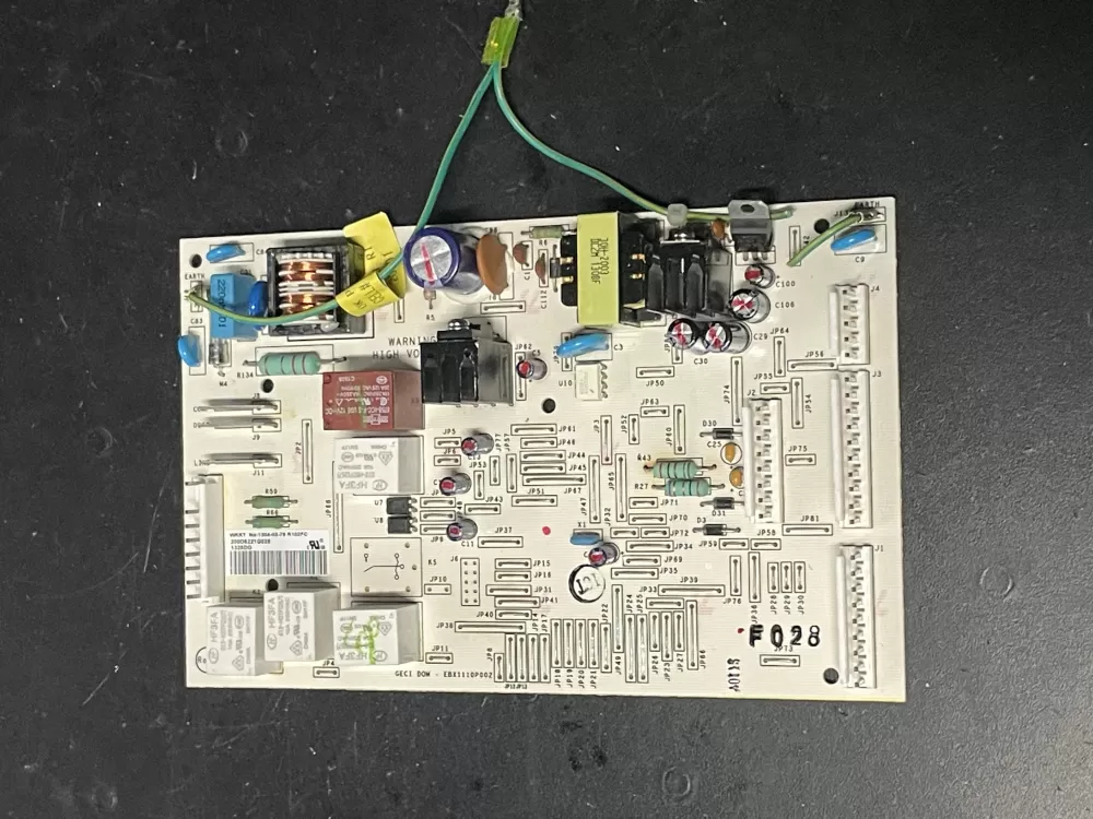 GE 200D6221G028 EBX1110P002 Refrigerator Control Board