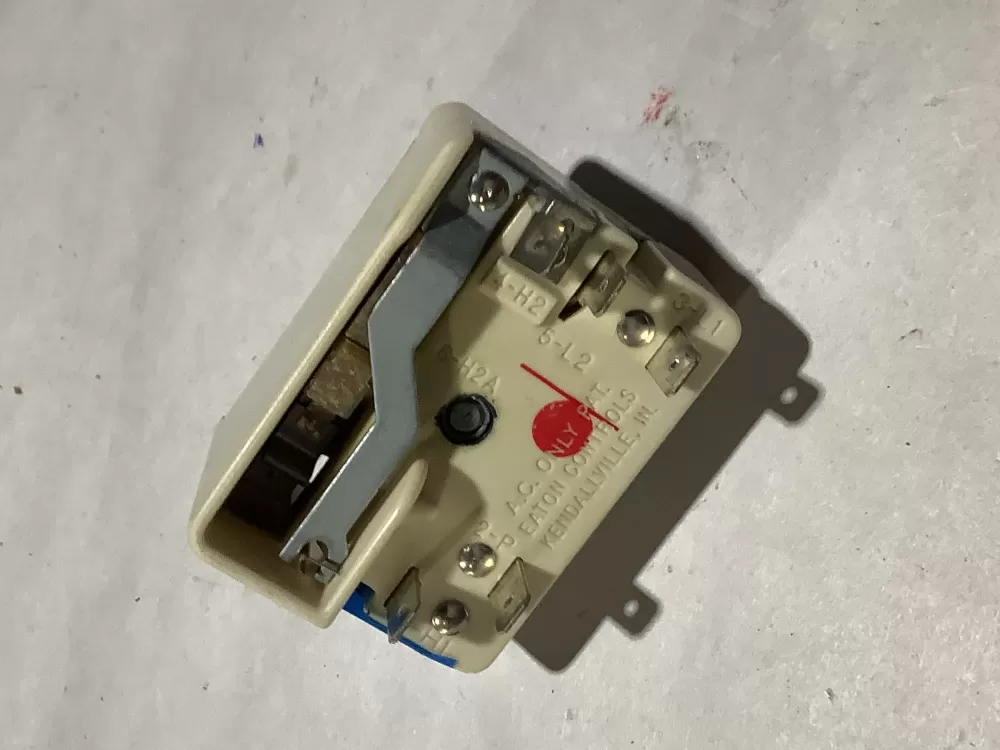 Whirlpool  Maytag  Magic Chef KS812616 Range Switch