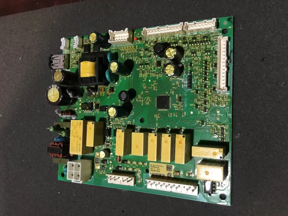 Frigidaire 5304522757  AP6976350  808069104  ER8E24TG07 Refrigerator Control Board