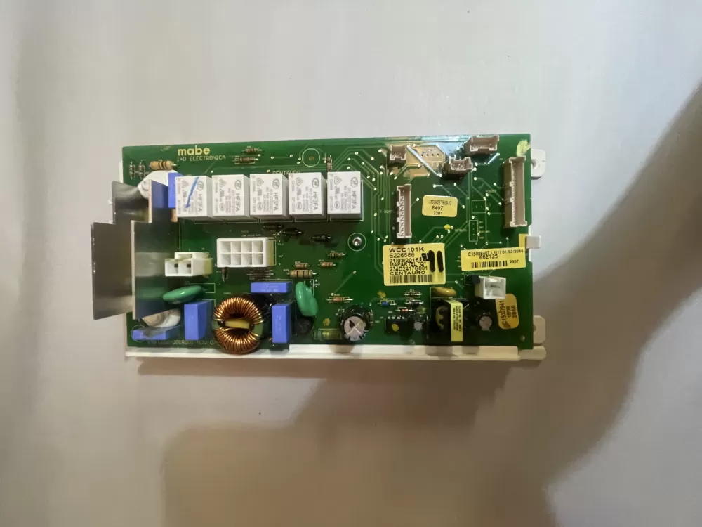 GE  Hotpoint WCC101K  234D2417G001R001 Washer Control Board